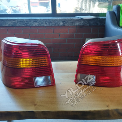 Volkswagen Golf4  Stop Sarı Sinyalli  1998-2004  1J6945111Q